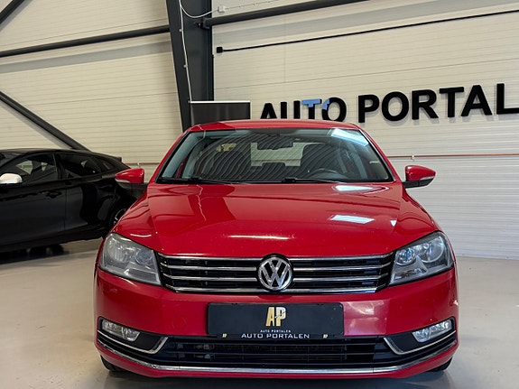 Volkswagen Passat 7 of 16