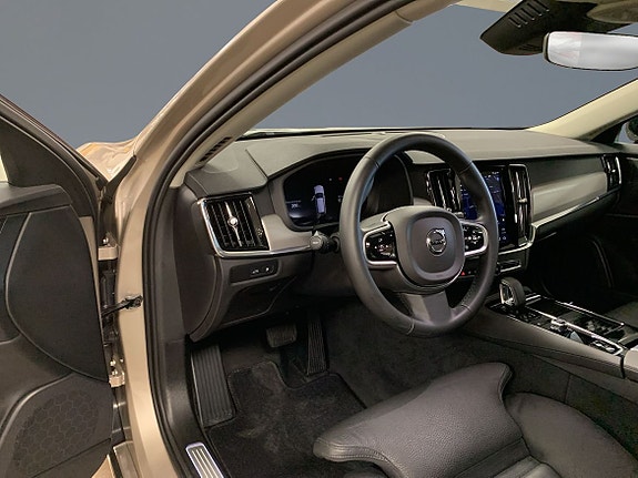Volvo V90 5 of 5