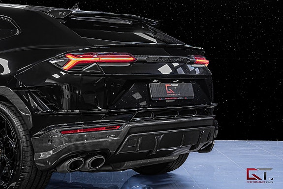 Lamborghini Urus 9 of 27