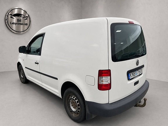 Volkswagen Caddy 4 of 5