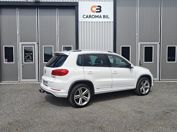 Volkswagen Tiguan 5 of 5