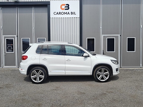 Volkswagen Tiguan 3 of 5