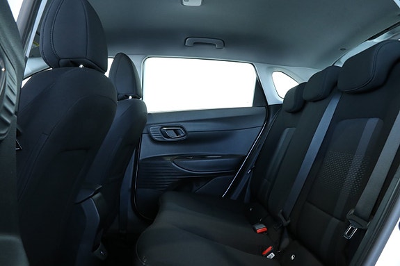 Hyundai i20 9 of 17