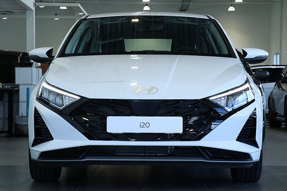 Hyundai i20 3 of 5