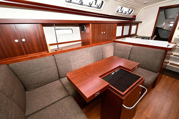 Hanse 375 -2011 5 of 5