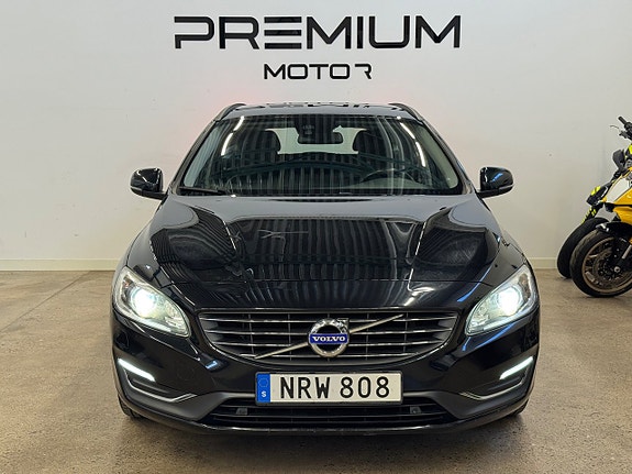 Volvo V60 3 of 15