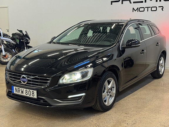 Volvo V60 4 of 15
