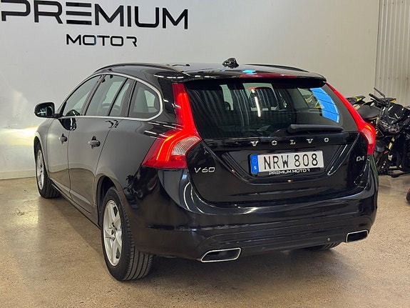 Volvo V60 8 of 15