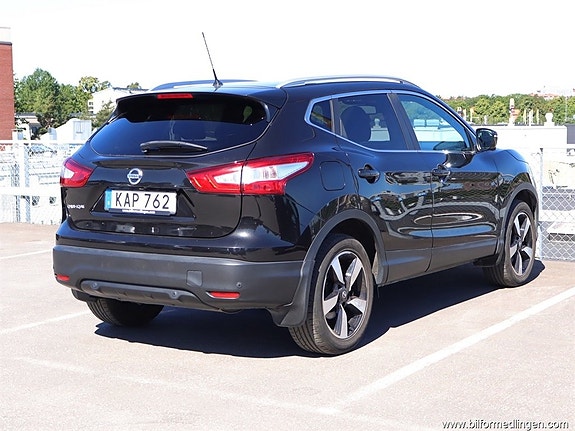 Nissan Qashqai 4 of 5