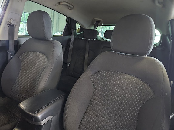 Hyundai ix35 6 of 12