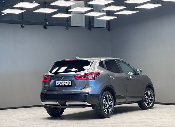 Nissan Qashqai 2 of 5