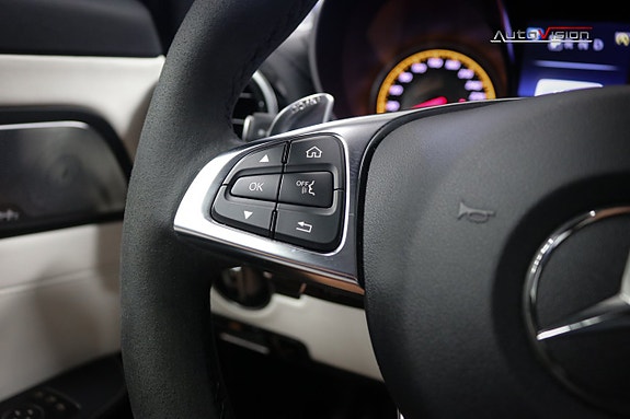 Mercedes-Benz AMG GT S 22 of 29