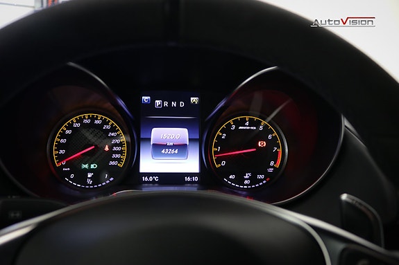 Mercedes-Benz AMG GT S 23 of 29
