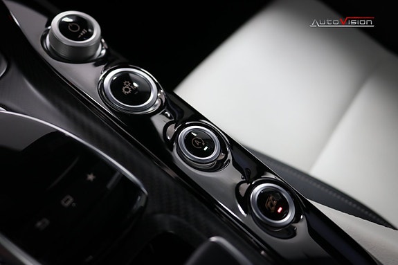 Mercedes-Benz AMG GT S 27 of 29