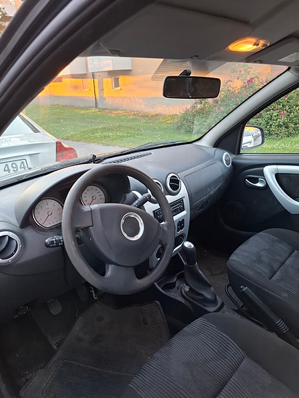 Dacia Sandero 3 of 4