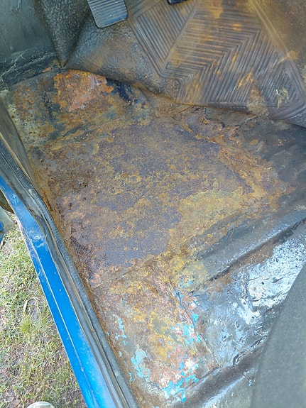 Mazda B1800 5 of 5