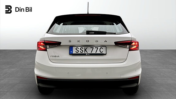 Skoda Fabia 5 of 5