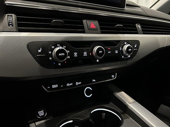 Audi A4 13 of 14