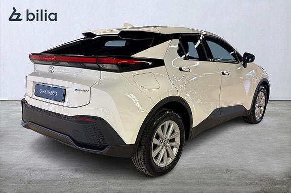 Toyota C-HR 18 of 20