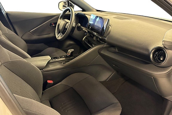 Toyota C-HR 7 of 20