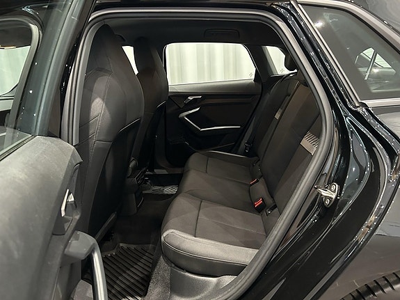 Audi A3 7 of 14