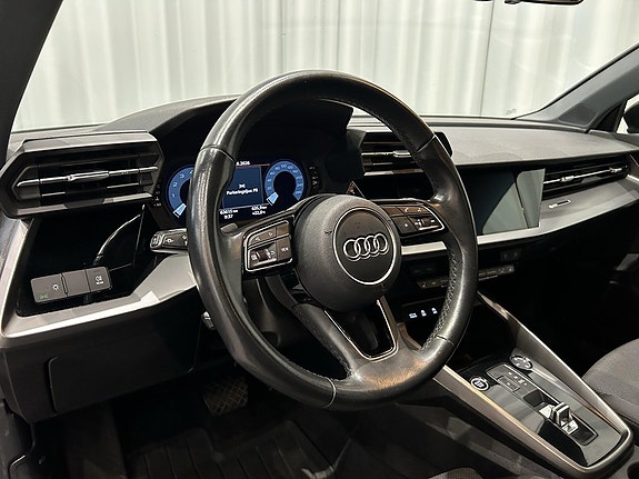 Audi A3 9 of 14
