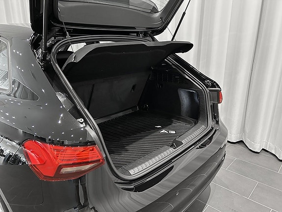 Audi A3 4 of 14