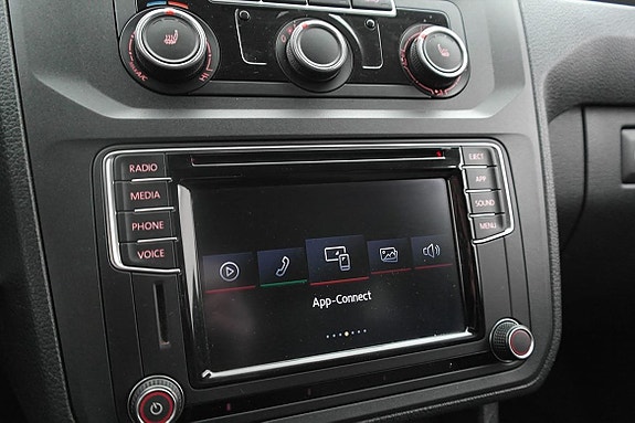 Volkswagen Caddy Maxi 16 of 20