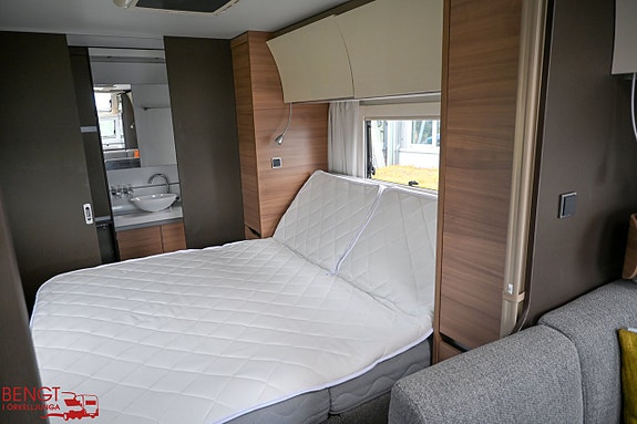 Adria ALPINA 663 HT 9 of 21