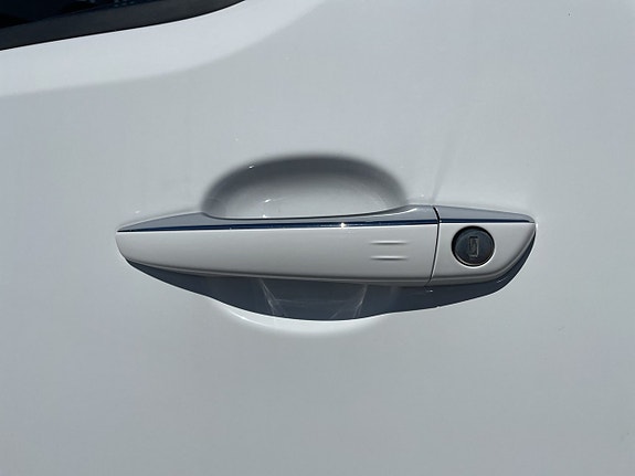 Opel Vivaro-e 11 of 30