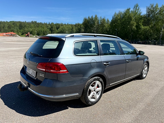 Volkswagen Passat 5 of 5