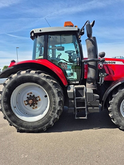 Massey Ferguson 7624 5 of 11