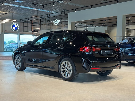 BMW 120 6 of 16