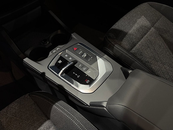 BMW 120 10 of 16