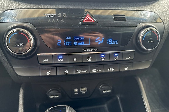 Hyundai Tucson 13 of 21