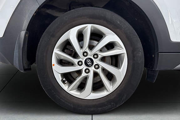 Hyundai Tucson 9 of 21