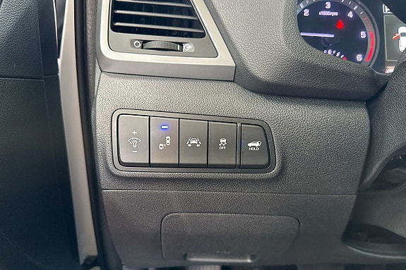 Hyundai Tucson 16 of 21
