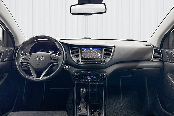 Hyundai Tucson 10 of 21