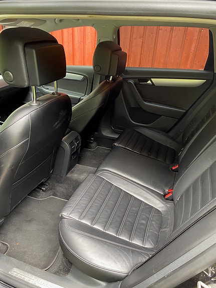Volkswagen Passat Alltrack 5 of 5