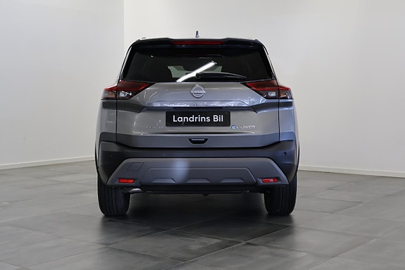 Nissan X-Trail 4 of 10