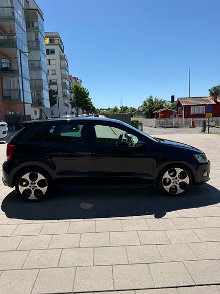 Volkswagen Polo 5 of 5