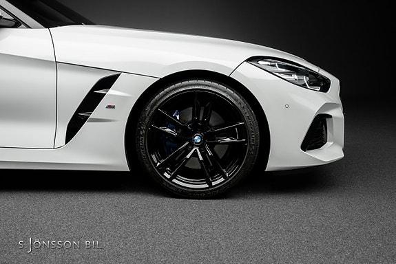 BMW Z4 9 of 28