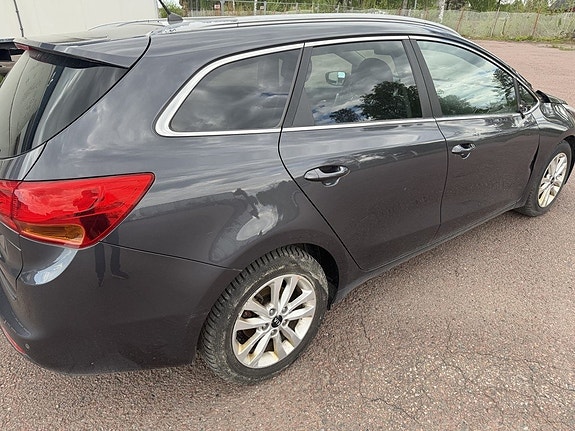 Kia Ceed 3 of 20