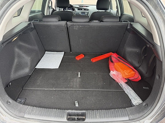 Kia Ceed 16 of 20