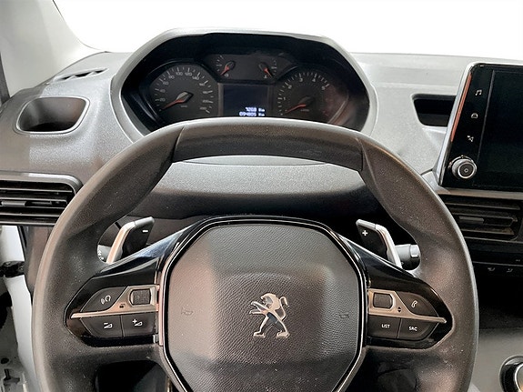 Peugeot Partner 9 of 21