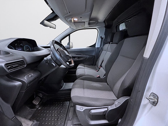 Peugeot e-Partner 12 of 18