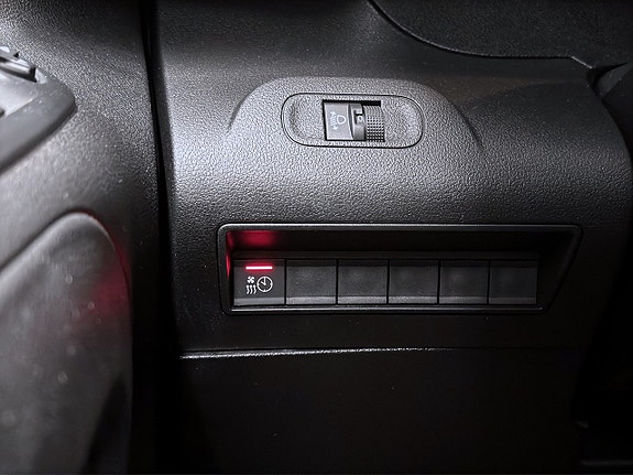 Peugeot e-Partner 14 of 18