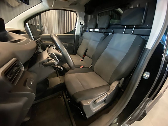 Peugeot Partner 7 of 30
