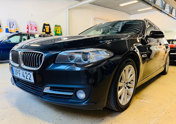 BMW 520d 2 of 5