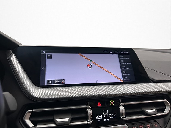 BMW 220i 23 of 30
